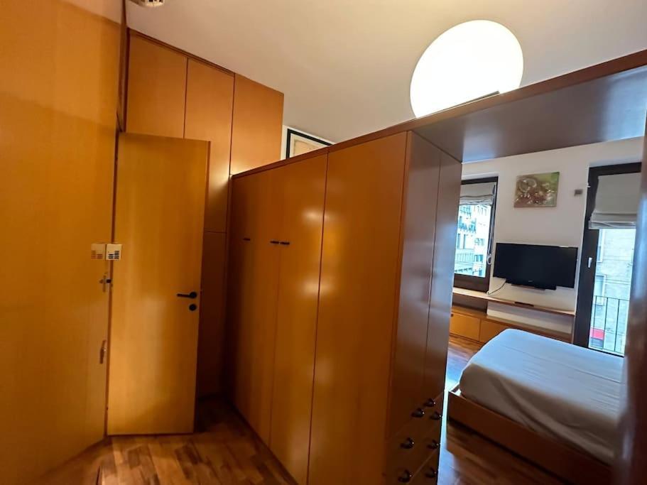 Апартаменти Osti 3 Beautifully Furnished Мілан Екстер'єр фото