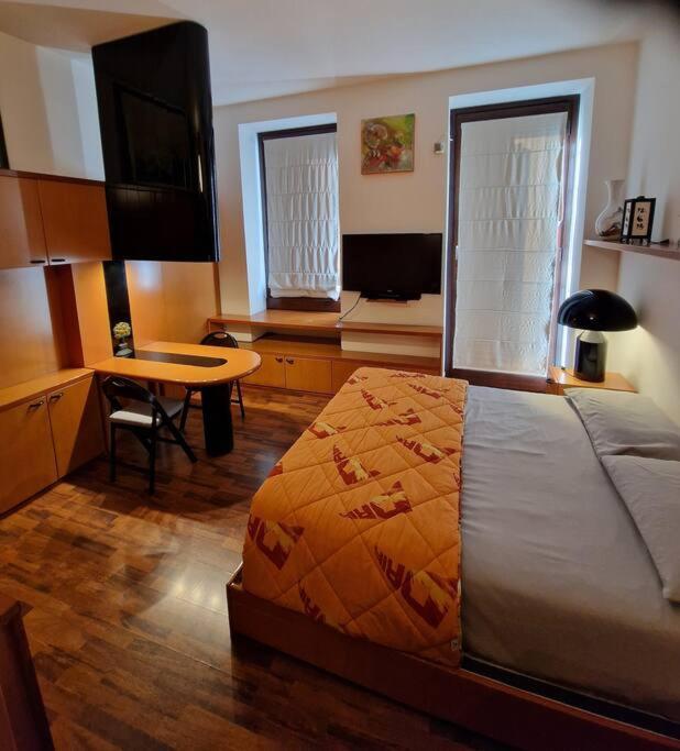 Апартаменти Osti 3 Beautifully Furnished Мілан Екстер'єр фото