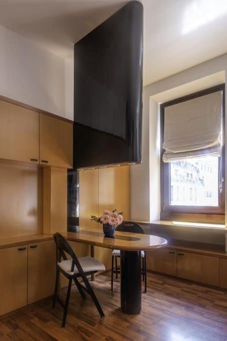 Апартаменти Osti 3 Beautifully Furnished Мілан Екстер'єр фото
